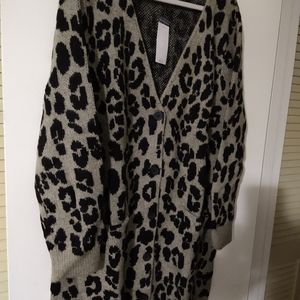 Logo by Lori Goldstein long sleeve Leopard Print cardigan sweater